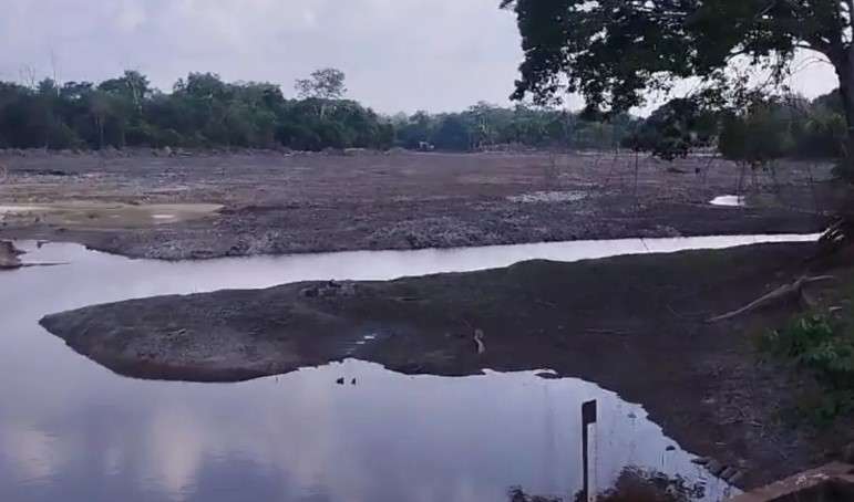 Rio seca em cidade de Mato Grosso e deixa moradores sem água