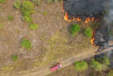 Drones auxiliam bombeiros de Santa Catarina no combate a incêndios no Pantanal de Mato Grosso