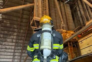 Explosão em elevador de grãos causa incêndio e deixa feridos em Mato Grosso