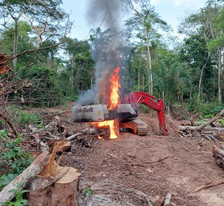 Garimpo ilegal devasta a Terra indígena Sararé e aumenta a violência em Mato Grosso