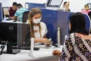 Oportunidades estão distribuídas em diversas áreas e regiões do estado, incluindo vagas exclusivas para Pessoas com Deficiência (PCD)