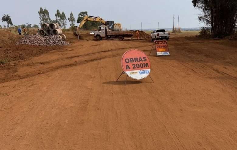 Mato Grosso inaugura primeira obra com cláusula de retomada no Brasil e garante asfalto de qualidade na MT-430