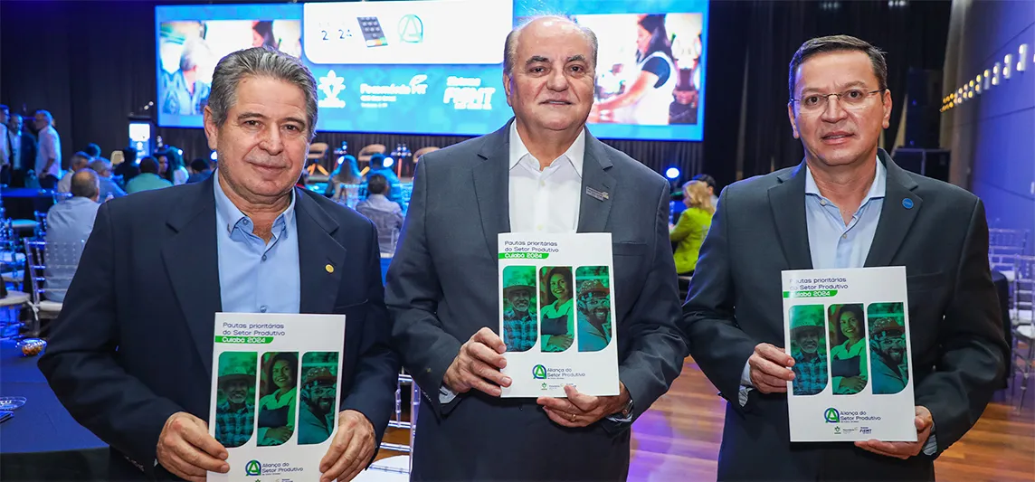 Setor produtivo de Mato Grosso debate soluções para Cuiabá com candidatos à Prefeitura