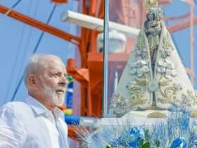 12.10.2024 - Presidente da República, Luiz Inácio Lula da Silva, durante a romaria fluvial do Círio de Nazaré, no Trapiche de Icoaraci. Belém - PA. Foto: Ricardo Stuckert / PR