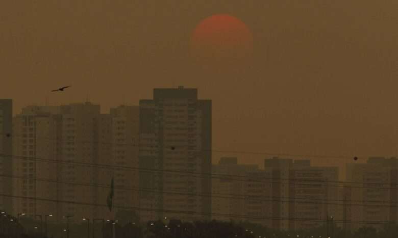 São Paulo (SP), 13/09/2024 - Poluição e qualidade do ar ruim na cidade de São Paulo, vista desde o Rio Tietê. Foto: Paulo Pinto/Agencia Brasil