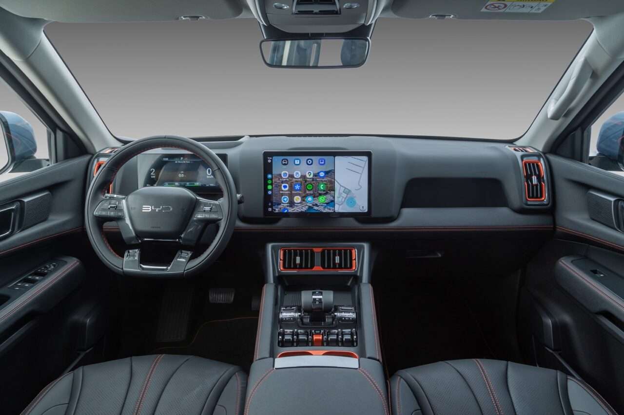 BYD Shark chega com tecnologia híbrida e design inovador