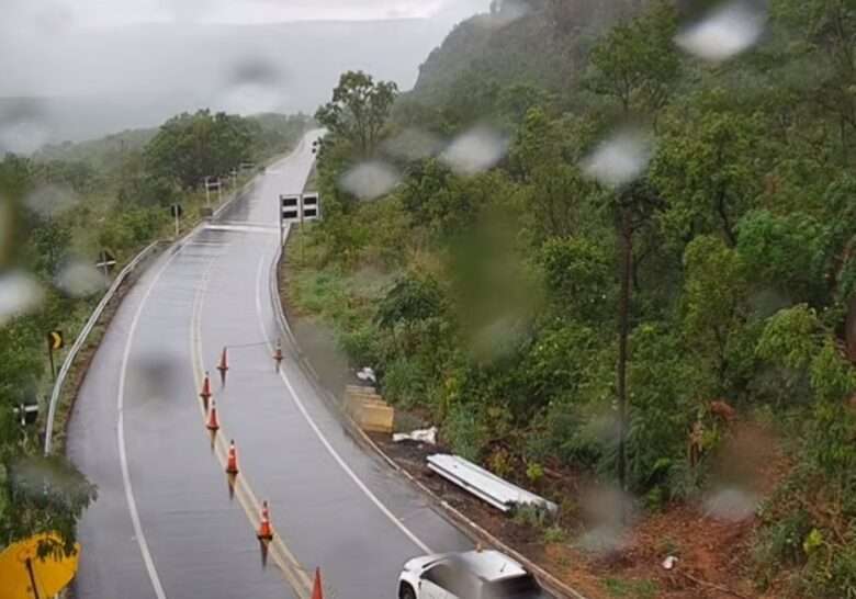 Chuvas intensas interrompem novamente o trânsito no Portão do Inferno