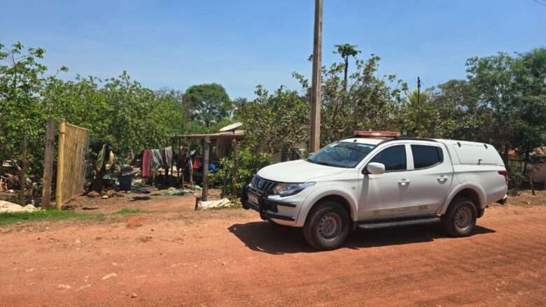 Idoso é preso em flagrante por enforcar cães até a morte em Mato Grosso