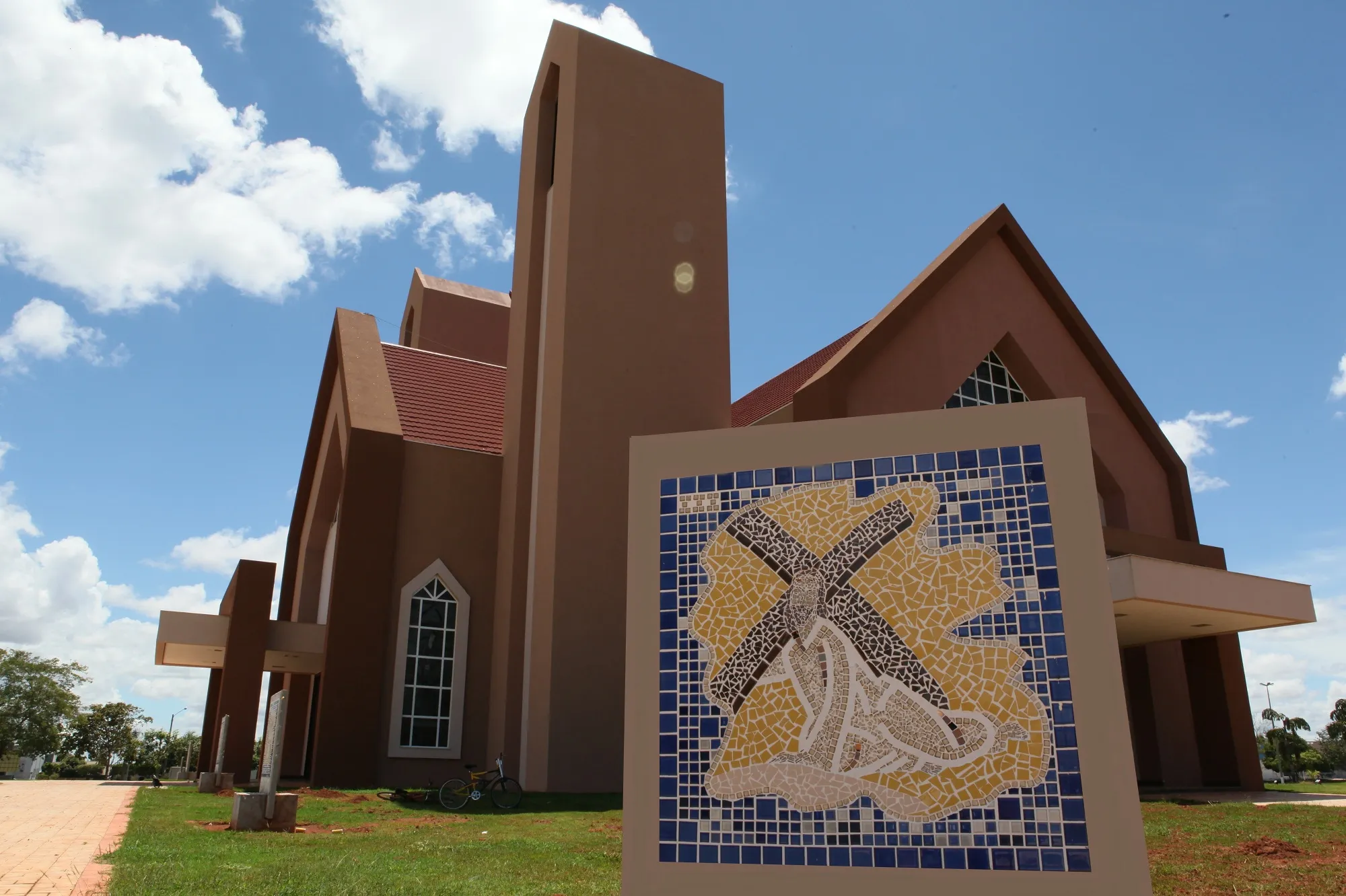 Igreja Rosa Mística Lucas do Rio Verde