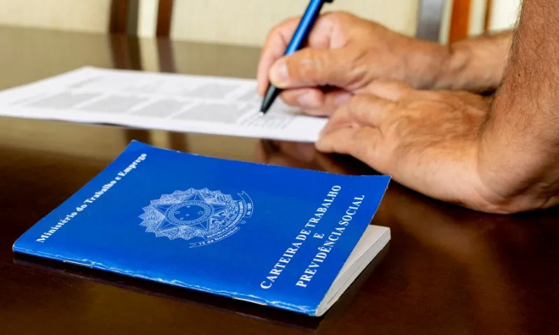 Lojistas de Mato Grosso rejeitam proposta de reduzir jornada de trabalho