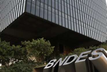 Edifício sede do BNDES, Banco Nacional de Desenvolvimento Econômico e Social, no Centro do Rio.