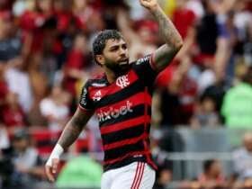 Soccer Football - Copa do Brasil - Final - First Leg - Flamengo v Atletico Mineiro - Estadio Maracana, Rio de Janeiro, Brazil - November 3, 2024 Flamengo's Gabriel Barbosa celebrates scoring their second goal REUTERS/Sergio Moraes