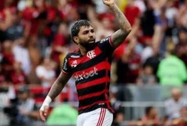 Soccer Football - Copa do Brasil - Final - First Leg - Flamengo v Atletico Mineiro - Estadio Maracana, Rio de Janeiro, Brazil - November 3, 2024 Flamengo's Gabriel Barbosa celebrates scoring their second goal REUTERS/Sergio Moraes