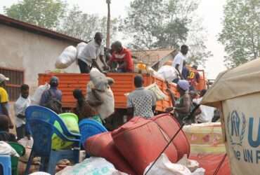 Refugiados da região de Kassai, na República Democrática do Congo, chegam a Lóvua, no norte de Angola