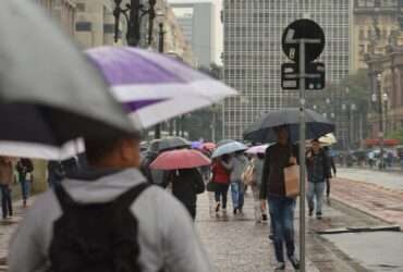 Chuva na região central de São Paulo.