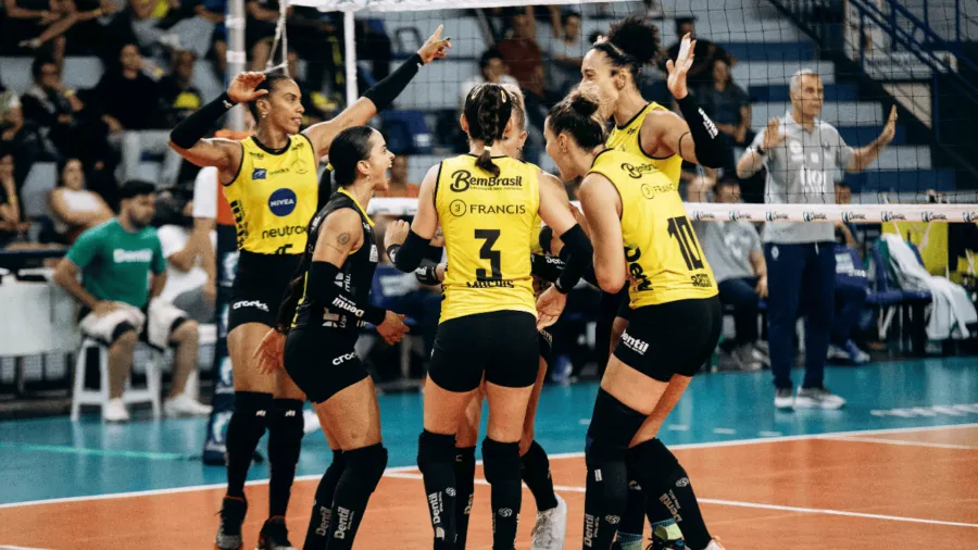 Flamengo x Praia Clube