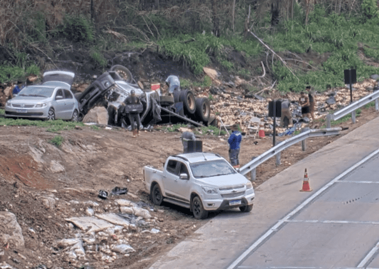 Câmeras da Nova Rota flagram saque de carga na BR-364; PRF aponta para prática de crime