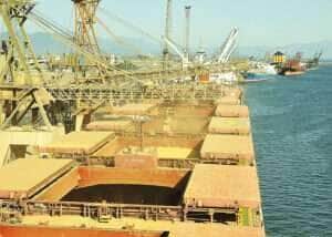 Exportação de soja é recorde para setembro; agentes estão atentos ao clima