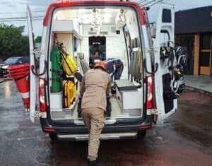 Homem fica ferido em colisão entre duas carretas em Rondonópolis