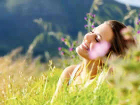 Mulher Feliz com Sorte hoje