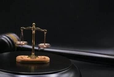 Pai e filho vão a júri popular acusados por feminicídio e outros crimes em Mato Grosso