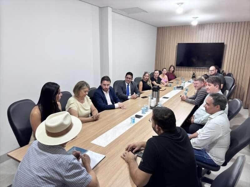 Prefeito e vice eleito de Sinop definem novos secretários