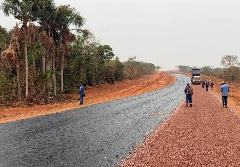 Sinfra proíbe trânsito de caminhões pesados na MT-246 em Mato Grosso