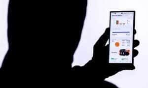 Brasília/DF, 19/01/2024, Golpes feitos pelo telefone celular. Crime cibernético, Fake news, cyber crime, golpe, fraude, Fraude bancária. Foto: Joédson Alves/Agência Brasil