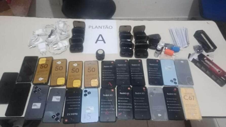 Polícia Penal de Mato Grosso impede entrada de 53 aparelhos celulares na Penitenciária Central do Estado
