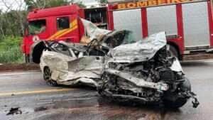 Grave acidente na BR-070 deixa médica morta em Cáceres 