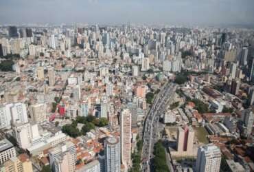 Vista aerea da cidade de São Paulo, rio Tietê, predios, São Paulo, cidade