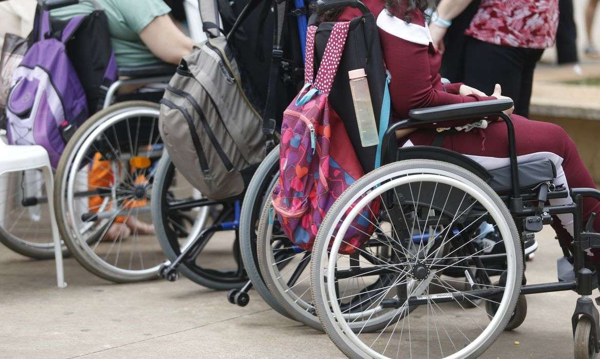 São Paulo (SP), 21/09/2024 -  Praça Roosevelt recebe a  segunda edição da Parada PCD, que celebra a diversidade, a inclusão e o orgulho de ser PCD. A parada acontece no Dia Nacional de Luta da Pessoa com Deficiência.  Foto: Paulo Pinto/Agência Brasil