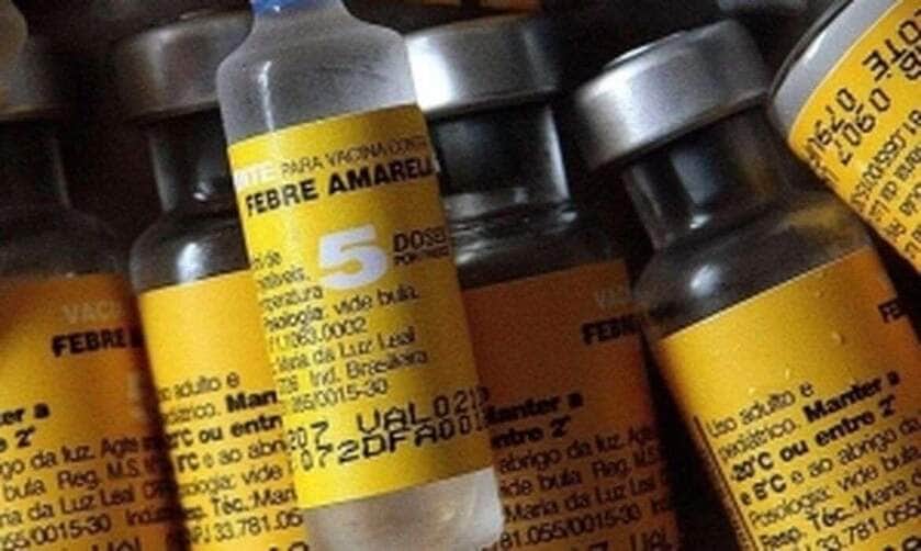 Vacina contra febre amarela