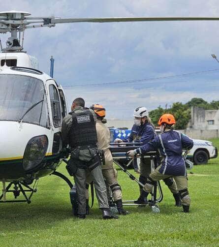 Corpo de Bombeiros e Ciopaer resgatam trabalhador de silo em fazenda de Mato Grosso