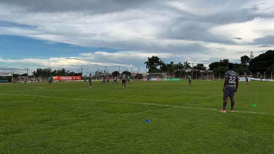 Primavera x Mixto ao vivo; onde assistir neste sábado (22) pelo Mato-Grossense. Imagem: Divulgação Primavera-MT