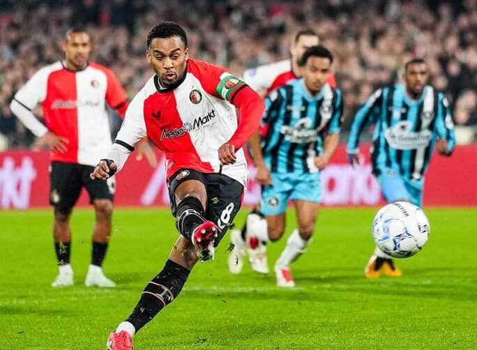 Feynoord x Milan ao vivo; onde assistir nesta quarta (12) pela Liga dos Campeões. Divulgação Feynoord