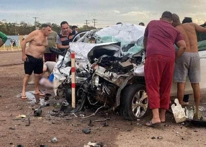 Avó e duas netas morrem após acidente envolvendo carro e carreta em Nova Mutum