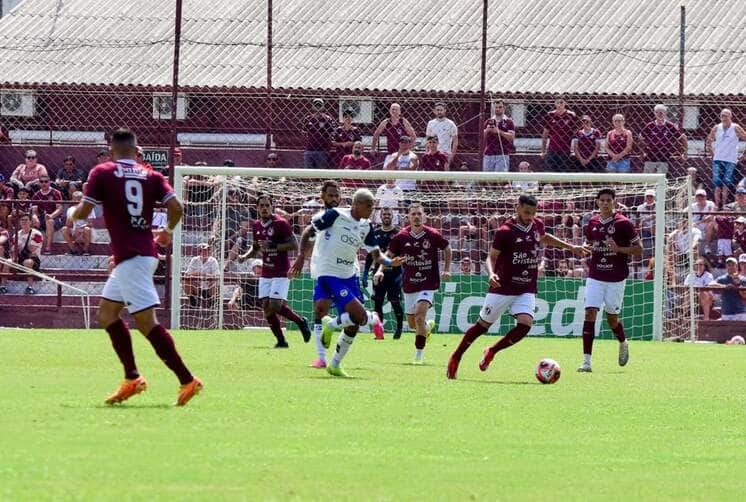 São José x Santo André ao vivo; onde assistir nesta quarta (12) pela Série A-2. Imagem: @ricardosanafotografia_ C.A. Juventus