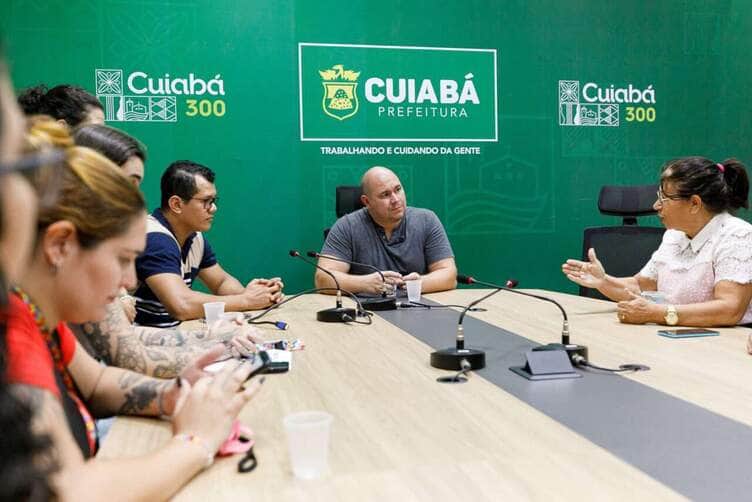 Abilio garante cuidadores para todas as crianças com deficiência em Cuiabá