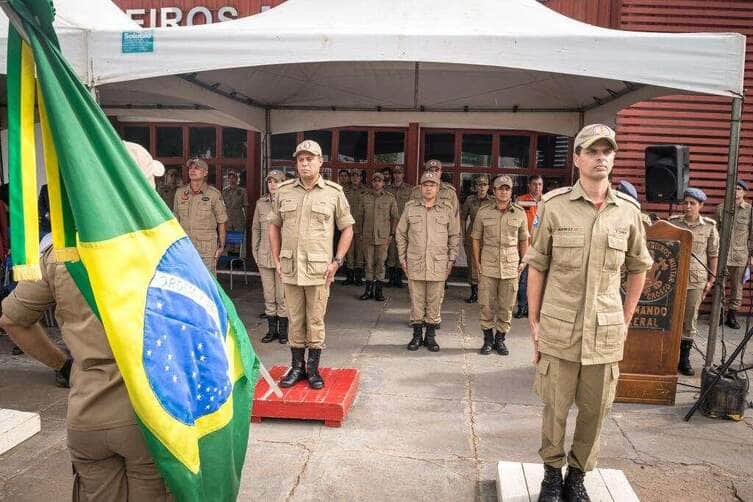 Corpo de Bombeiros promove trocas no 1º Comando Regional e 1º Batalhão em Cuiabá