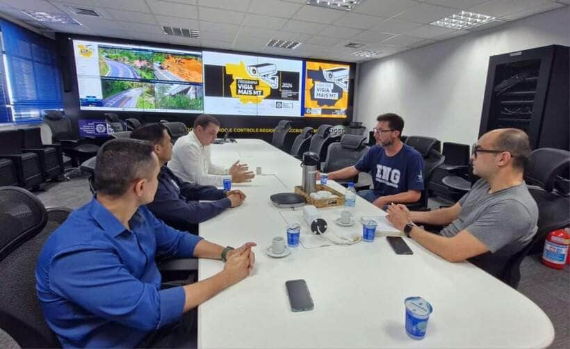 IFMT de Várzea Grande visita Sesp e adere ao programa Vigia Mais MT