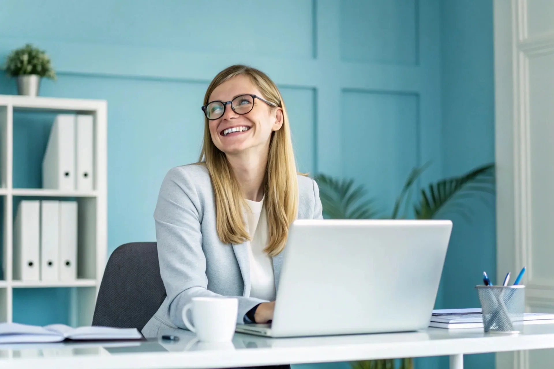 Mulher Bem-sucedida no trabalho