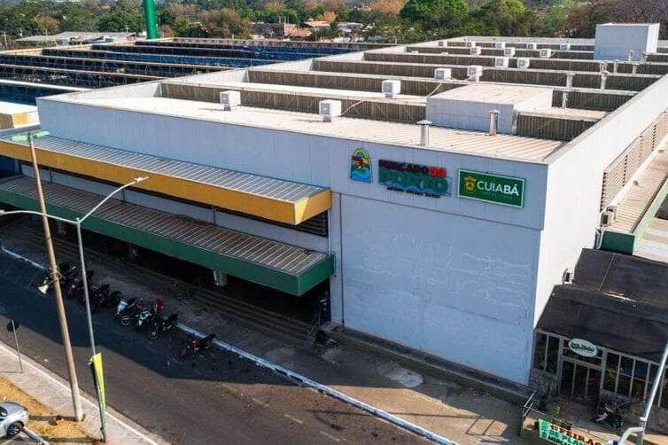 Prefeitura de Cuiabá interdita boxes inativos no Mercado do Porto