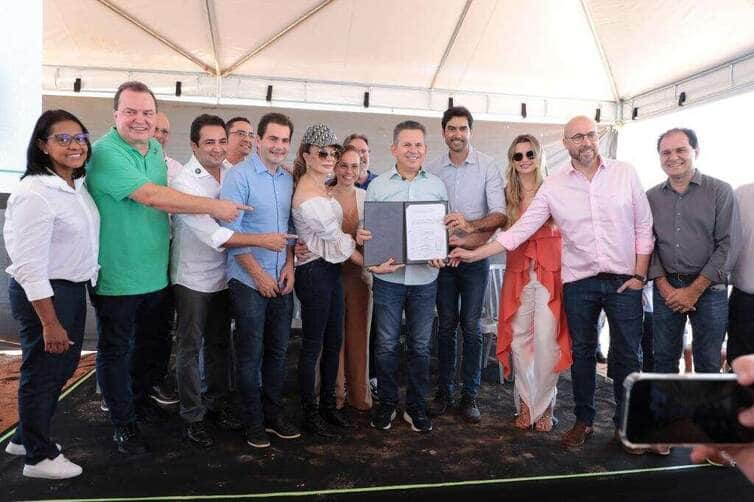 Primeira-dama de Mato Grosso lança construção de apartamentos que vão beneficiar 320 famílias