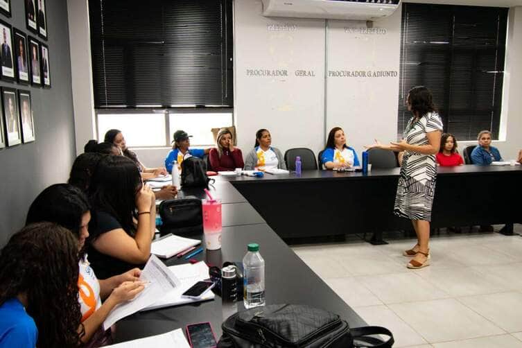 Secretaria da Mulher de Cuiabá lança campanha de prevenção da gravidez na adolescência