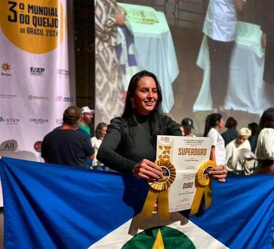 Seis meses após feminicídio, queijaria de filha de deputado retoma atividades