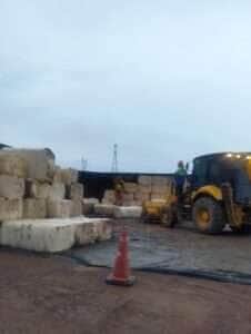 Motorista saiu ileso e recusou atendimento médico após acidente no km 621 da rodovia.