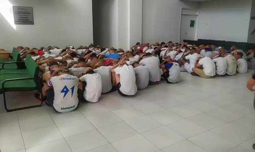 Brasília (DF) 08/02/2025 - Torcedores Fortaleza e são detidos após brigas. Foto: PMCE/Divulgação