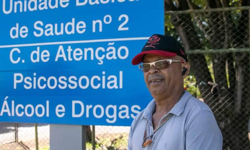 Brasília (DF) 19/02/2025 - O aposentado Bernardino Teixeira, faz tratamento contra o alcoolismo no Capes do Guará, cidade satélite de Brasília. Foto: Fabio Rodrigues-Pozzebom/Agência Brasil
