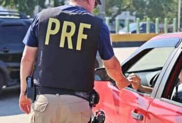 PRF reforça fiscalização nas rodovias federais durante o carnaval